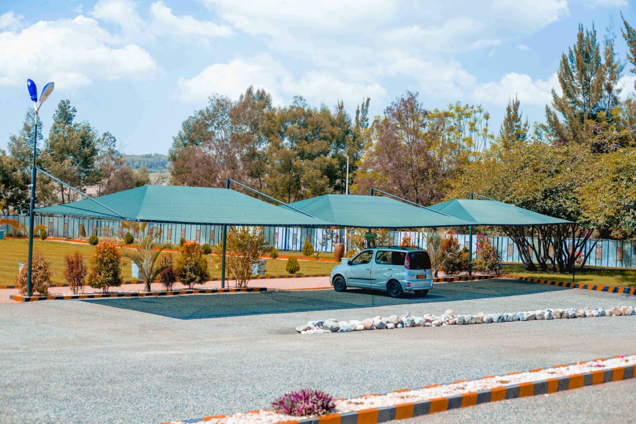 Carport of 4Car 5.5m by 10m