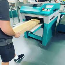 PLASTIC & WOODWORKING MACHINERY