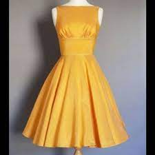 WOMEN'S CLOTHING